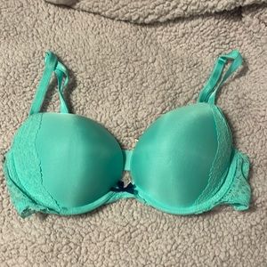 Victoria’s Secret Dream Angels Bra